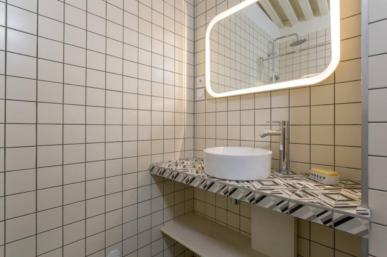 Character Apartment 6 People - City Center Lyon Extérieur photo